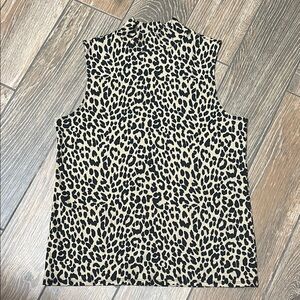 Leopard Print Sleeveless Top